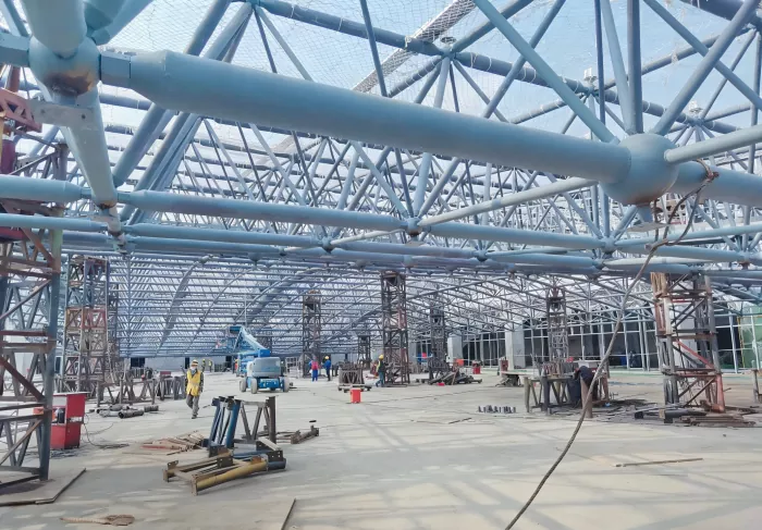 Green Prefabricated Train Station